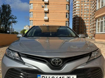 Авто Toyota Camry 2018 № 8077035