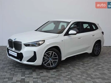 Авто BMW Ix1 2024 № 8077216