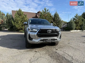 Авто Toyota Hilux 2021 № 8077217