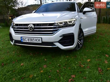 Авто Volkswagen Touareg 2019 № 8077225