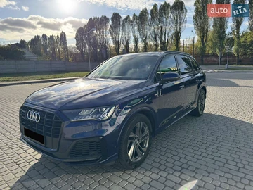 Авто Audi Q7 2020 № 8077228