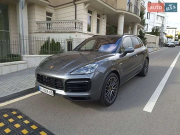 Авто Porsche Cayenne 2019 № 8077235