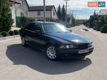 Авто BMW 5 Series 2001 № 8077369