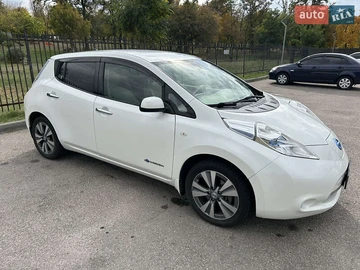 Авто Nissan Leaf 2013 № 8077377