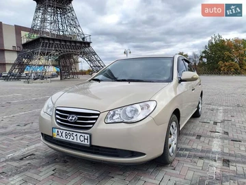Авто Hyundai Elantra 2010 № 8077409