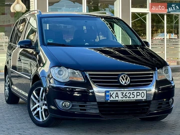 Авто Volkswagen Touran 2008 № 8077578