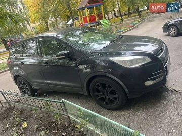 Авто Ford Escape 2013 № 8077748
