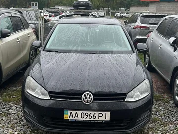 Авто Volkswagen Golf 2013 № 8077761