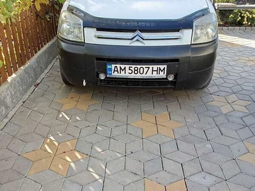 Авто Citroen Berlingo 2008 № 8078306