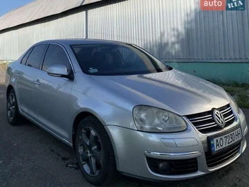 Авто Volkswagen Jetta 2005 № 8078429