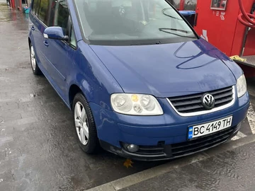 Авто Volkswagen Touran 2005 № 8078622