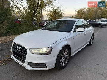 Авто Audi A4 2015 № 8078748