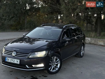 Авто Volkswagen Passat 2011 № 8078929
