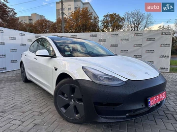 Авто Tesla Model 3 2022 № 8079116