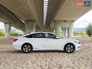Авто Honda Accord 2018 № 8079172