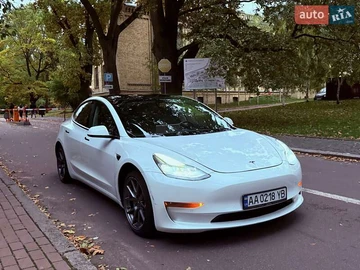 Авто Tesla Model 3 2021 № 8079187