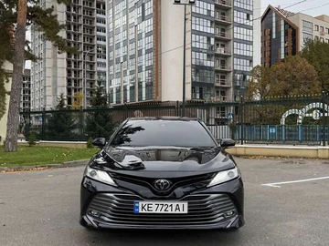 Авто Toyota Camry 2019 № 8079341