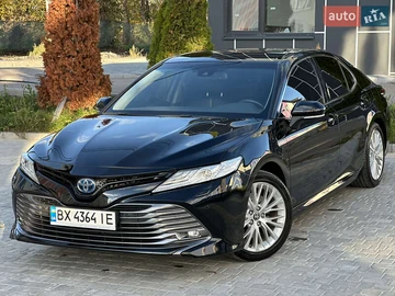 Авто Toyota Camry 2020 № 8079356
