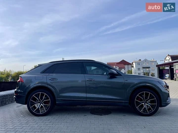 Авто Audi Q8 2018 № 8079476