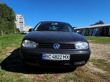Авто Volkswagen Golf 2000 № 8079527