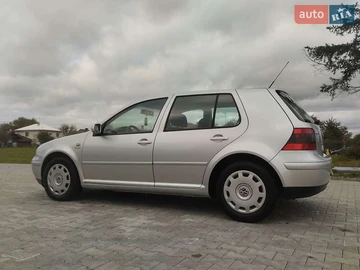 Авто Volkswagen Golf 2002 № 8079550