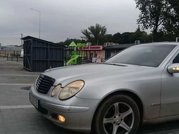 Авто Mercedes E-Class 2003 № 8079783
