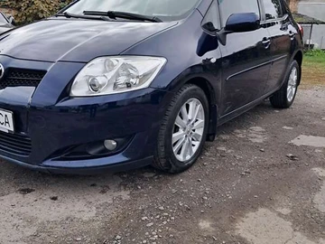 Авто Toyota Auris 2007 № 8079887