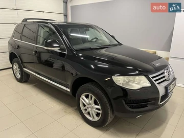 Авто Volkswagen Touareg 2008 № 8080034