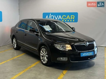 Авто Skoda Superb 2012 № 8080047