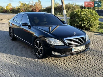 Авто Mercedes S-Class 2006 № 8080048