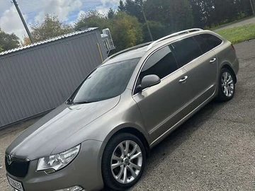 Авто Skoda Superb 2011 № 8080065