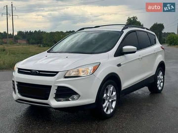 Авто Ford Escape 2013 № 8080132