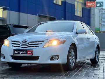 Авто Toyota Camry 2010 № 8080214