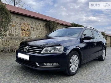 Авто Volkswagen Passat 2011 № 8080309