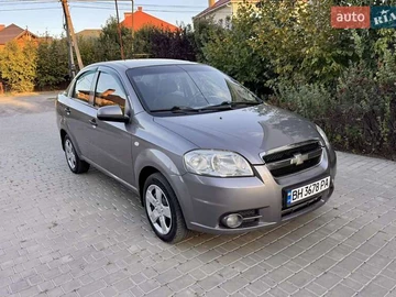 Авто Chevrolet Aveo 2006 № 8080367