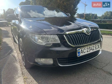 Авто Skoda Superb 2013 № 8080371
