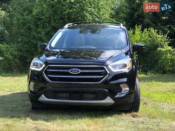 Авто Ford Escape 2019 № 8080376