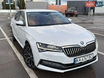 Авто Skoda Superb 2022 № 8080442