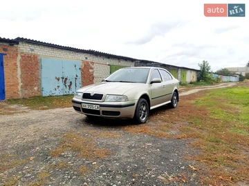 Авто Skoda Octavia 2005 № 8080467