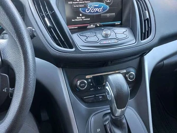 Авто Ford Escape 2014 № 8080471