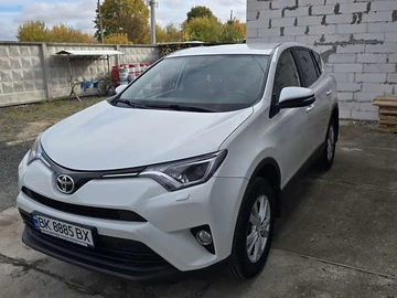 Авто Toyota Rav4 2017 № 8080474