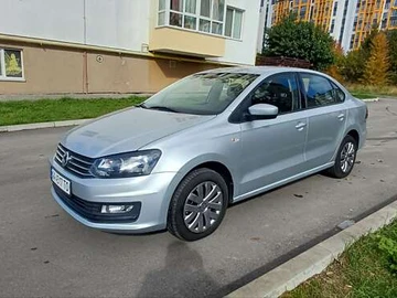 Авто Volkswagen Polo 2018 № 8080565