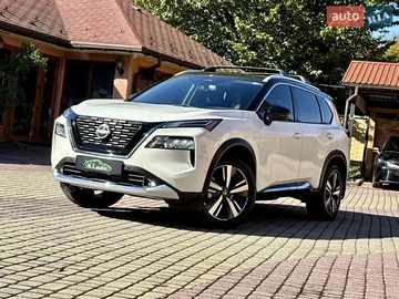 Авто Nissan Rogue 2021 № 8080615
