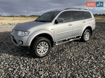Авто Mitsubishi Pajero Sport 2010 № 8080710