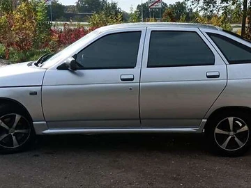 Авто ВАЗ 2112 2002 № 8080794