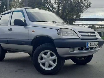 Авто Chevrolet Niva 2005 № 8081203