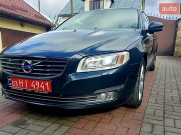Авто Volvo V70 2015 № 8081391