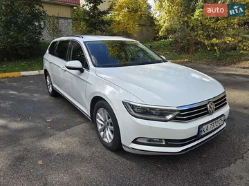 Авто Volkswagen Passat 2016 № 8081517