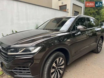 Авто Volkswagen Touareg 2021 № 8081689