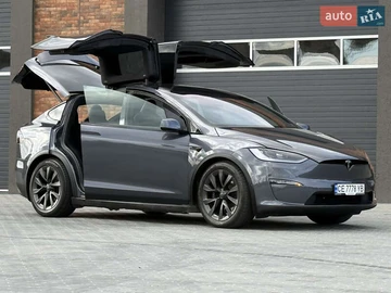 Авто Tesla Model X 2022 № 8081692